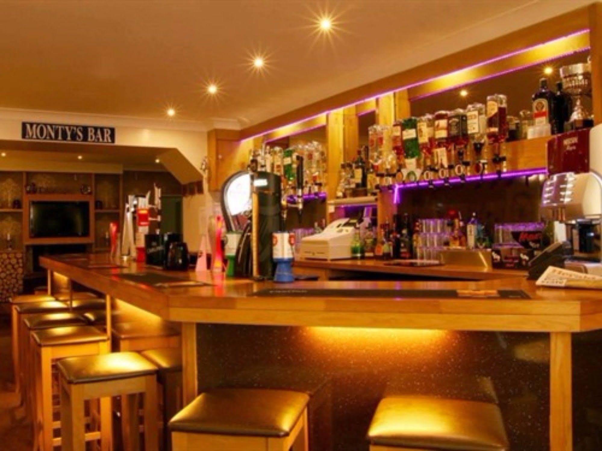 The Townhead Hotel Lockerbie Kültér fotó